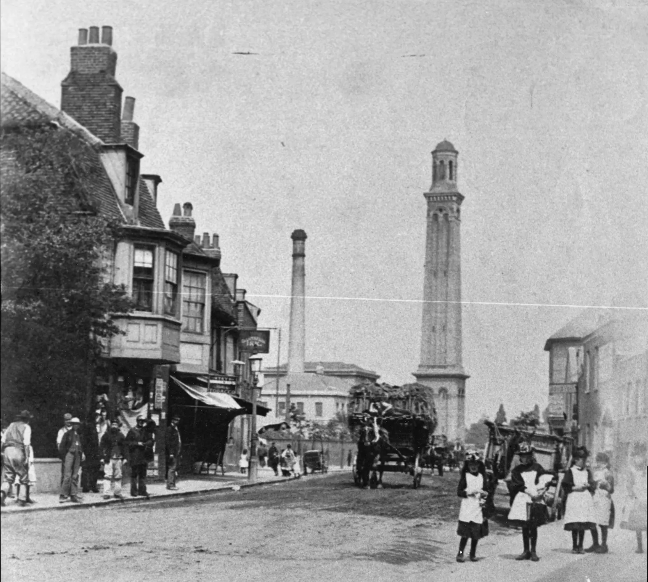 Early 1900s kew bridge rd loo ney by permission of lmwands